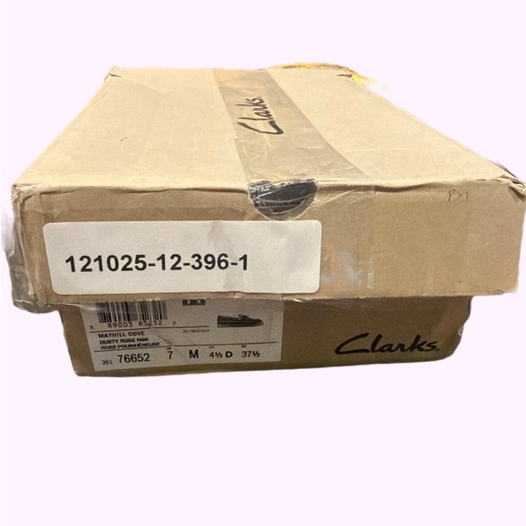 Clarks Brown Cardboard Shoe Box with Logo - Picture 2 of 6